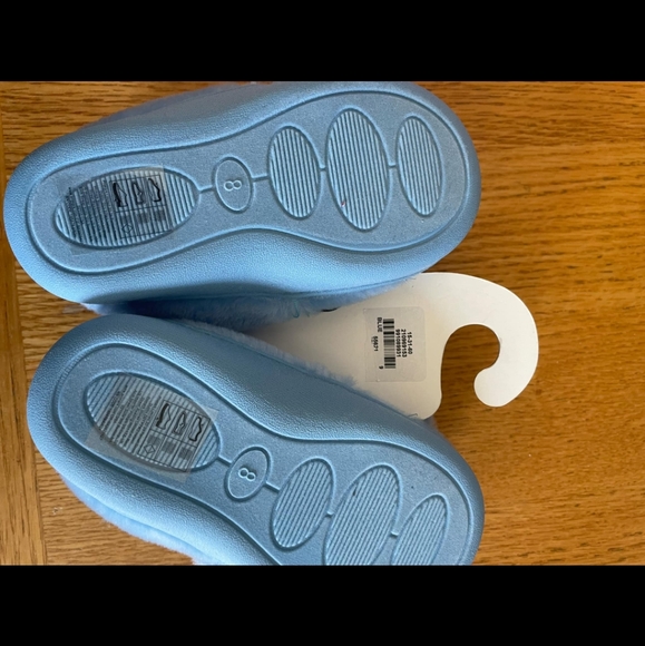 Disney Stitch full coverage slippers - Picture 3 of 3